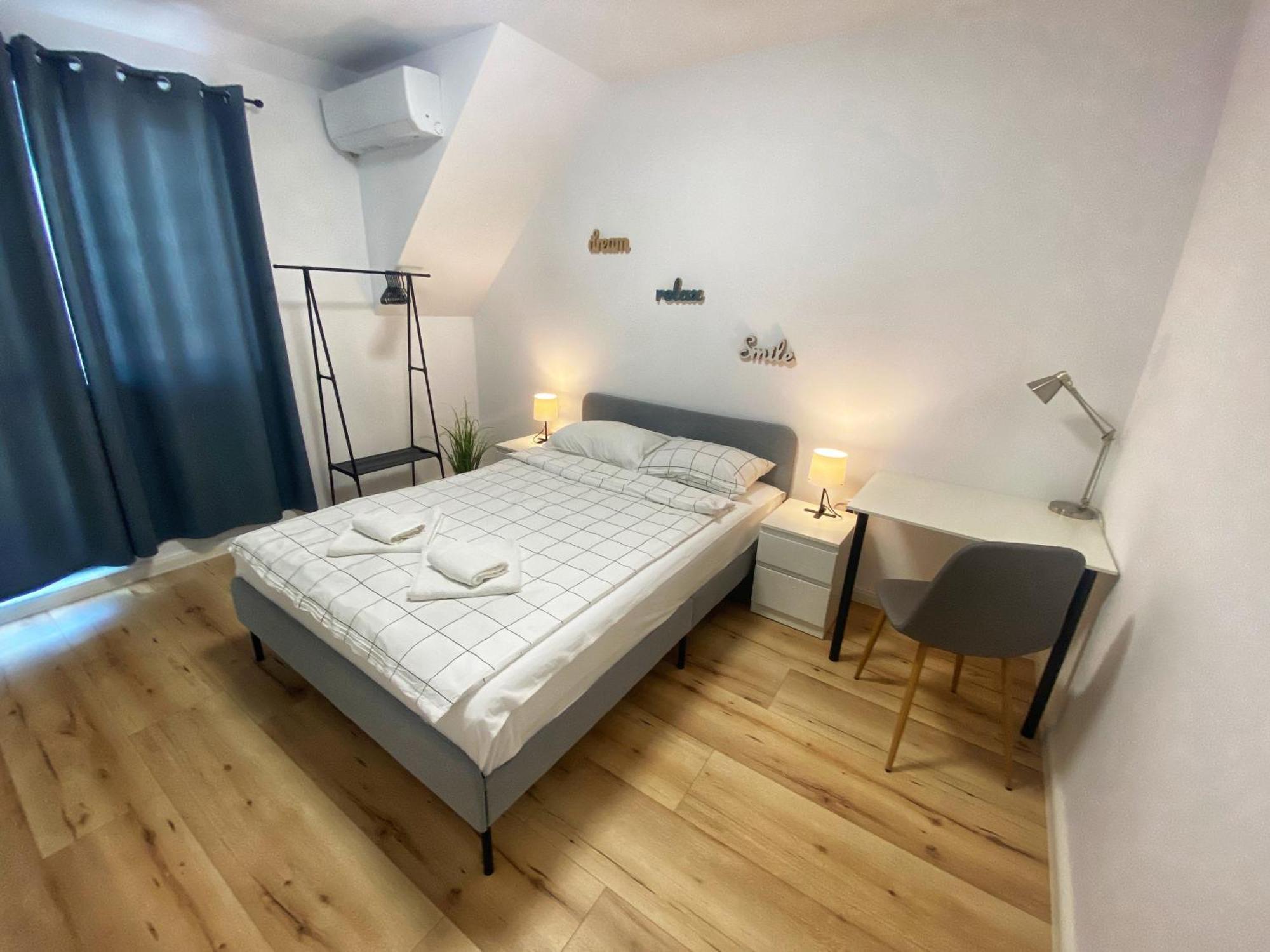 Emma'S Sweet Apartment - Close To Varna Centre Bagian luar foto